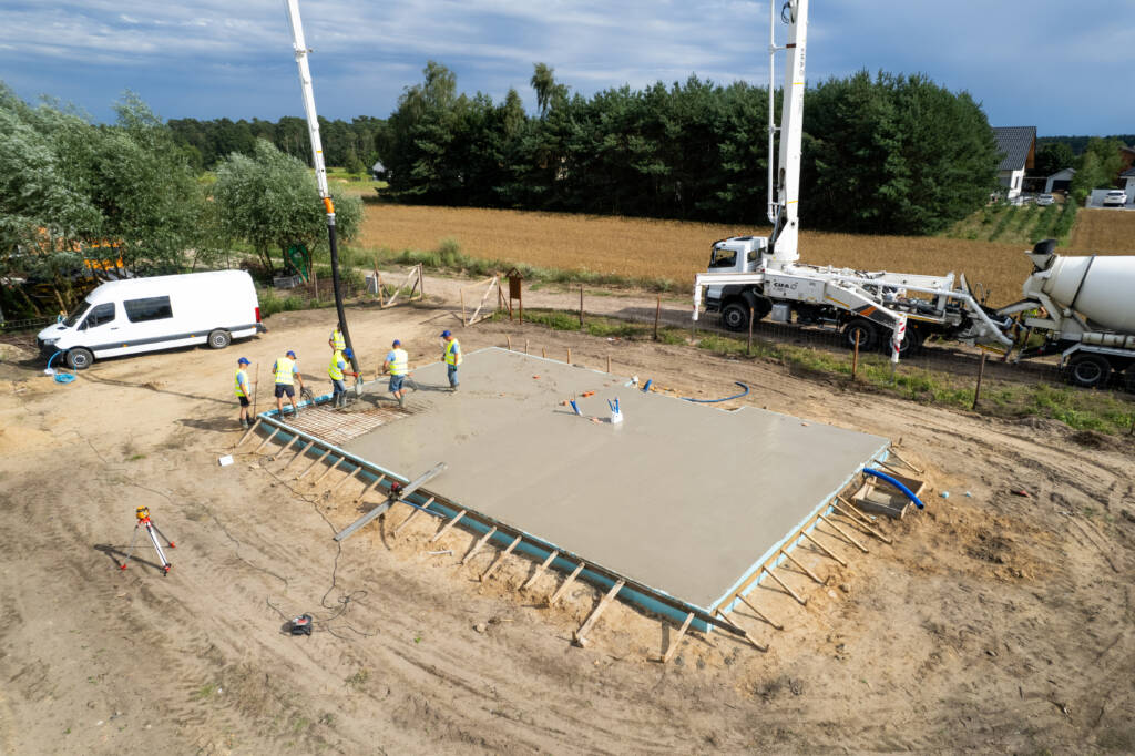 dom szkieletowy y-home płyta fundamentowa